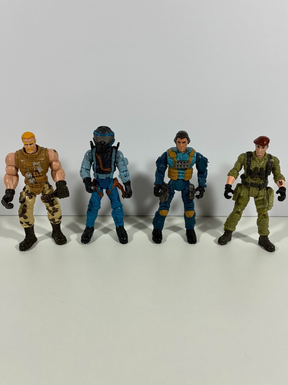 Vintage 2005 Lanard CORPS Military Soldier Action Figures Lot of 4 Scuba Soldier